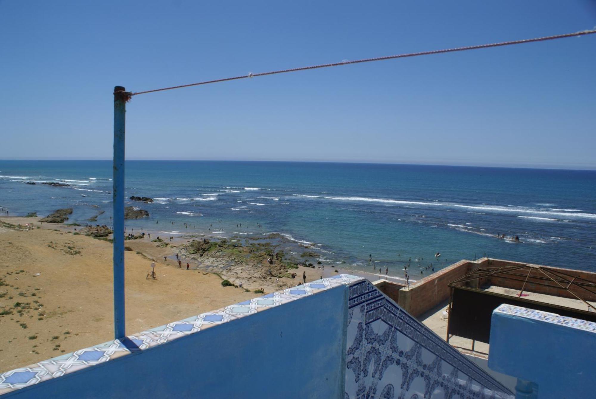 Beach House Asilah Bagian luar foto